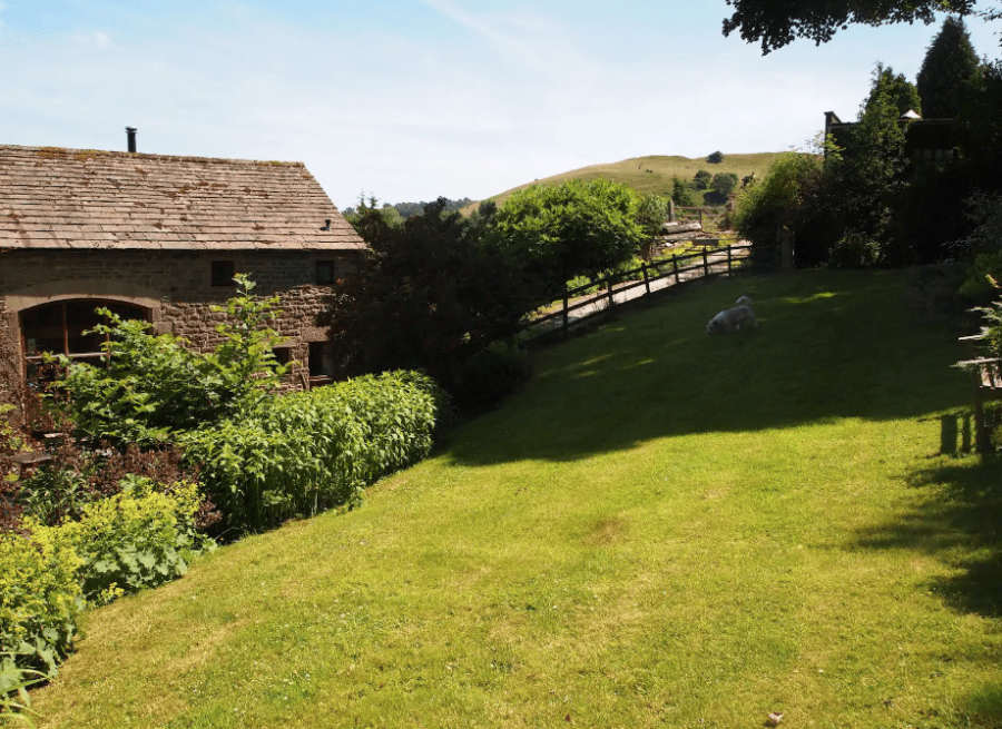Callow Barn, Hathersage 8