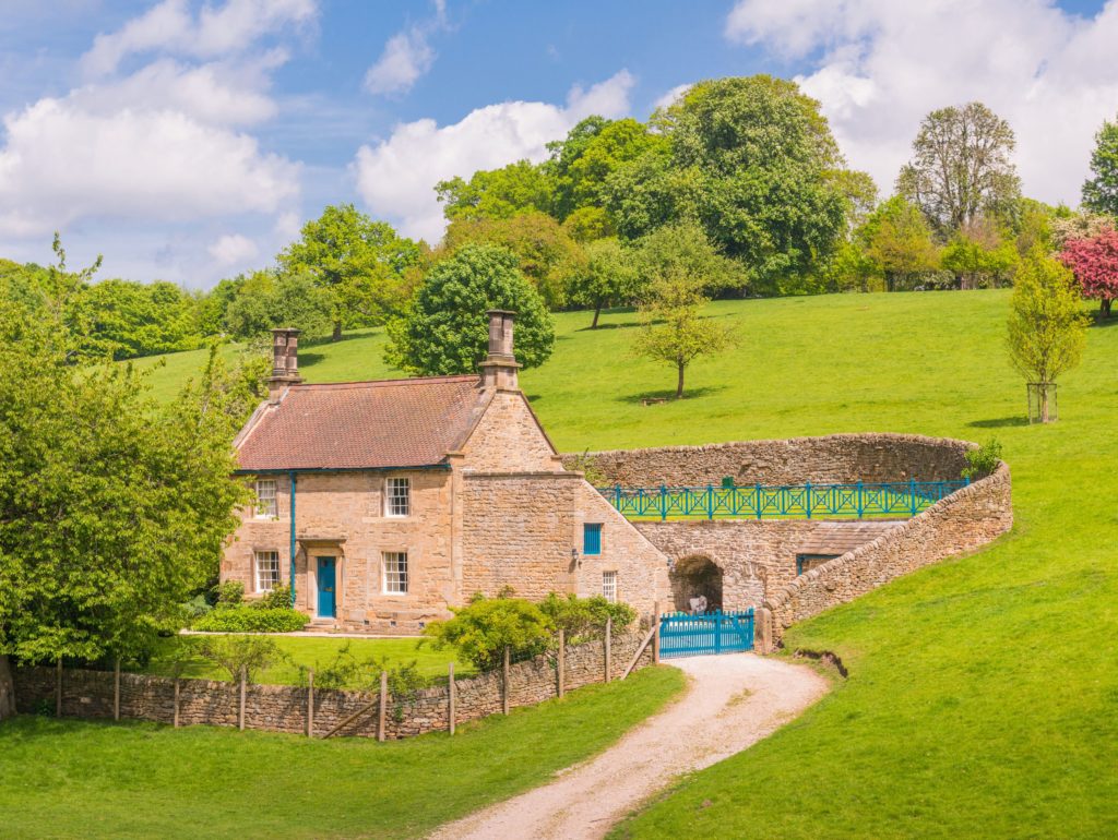 Chatsworth Boltholes 1