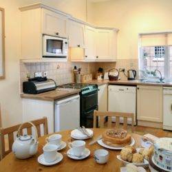 Hopton Hall Holiday Cottages 11