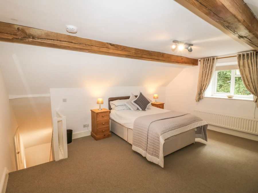 Farley Cottage near to Alton Towers