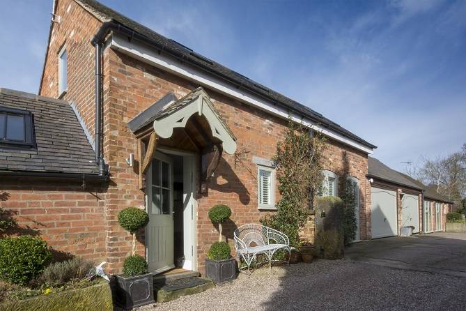 Hall Farm Holidays