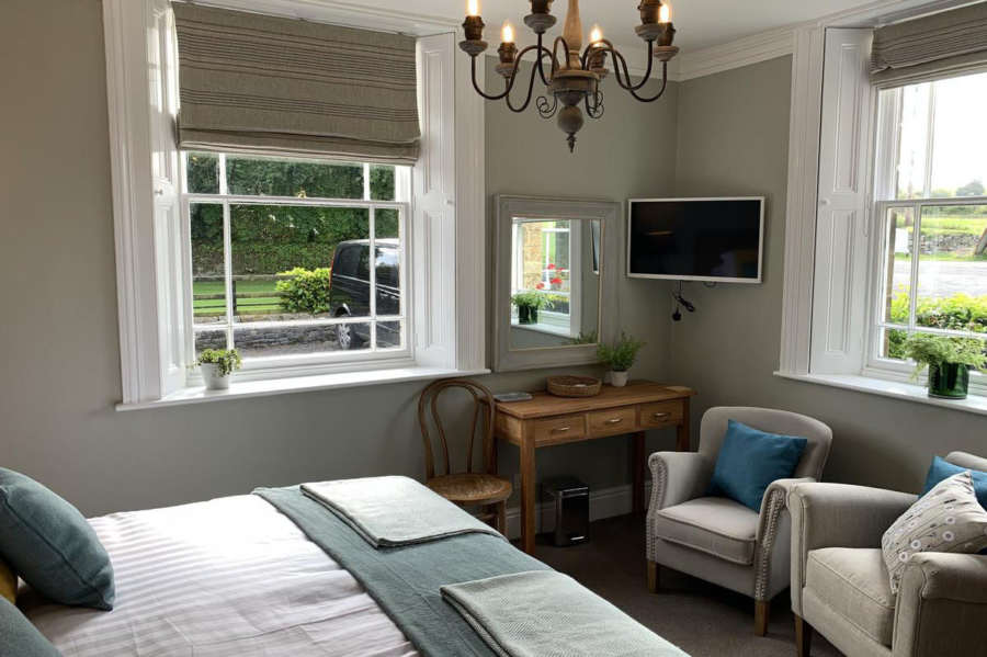 Best Peak District B&Bs : Hassop Station B&B