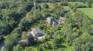 Ladycroft Barn