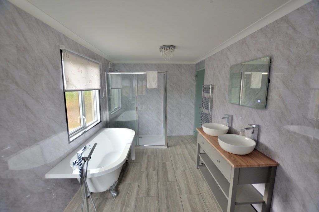 Longnor Wood Holiday Park 9