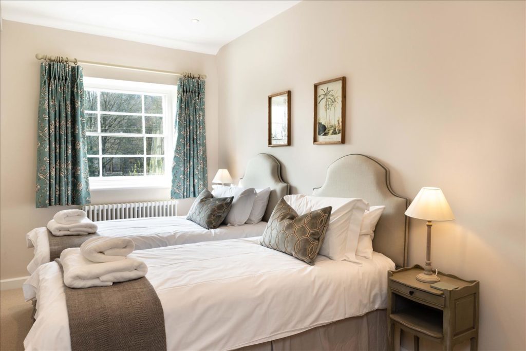 2 Lumford House 9