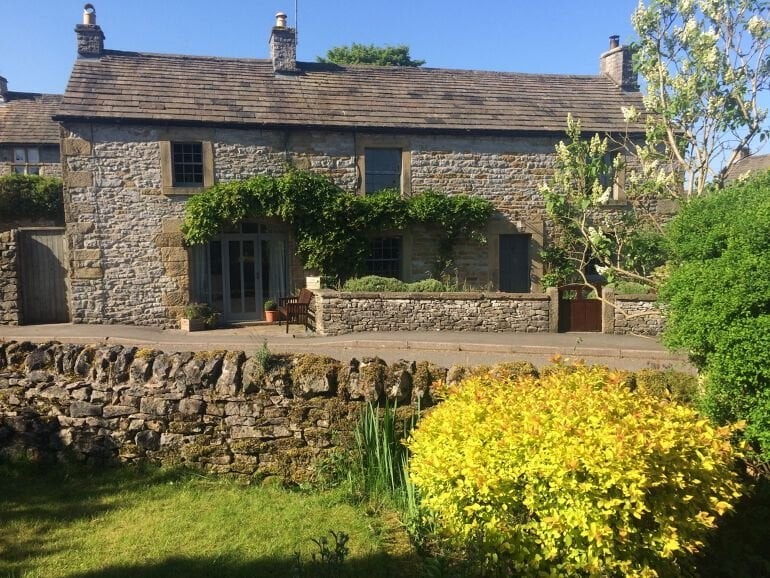 Peak Cottages 3