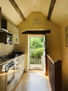 Pond View Cottage & Into The Peaks Shepherds Huts 1