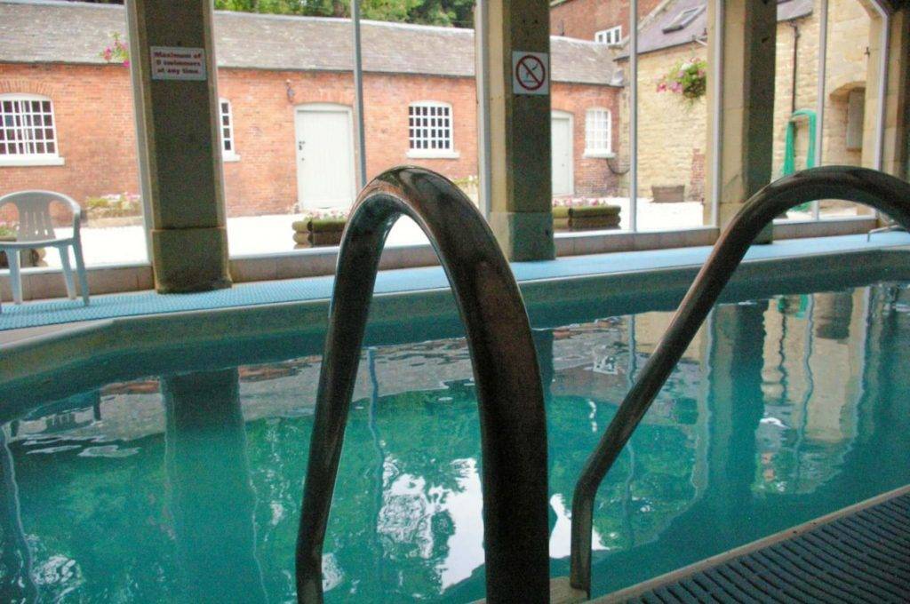 Hopton Hall Holiday Cottages 2