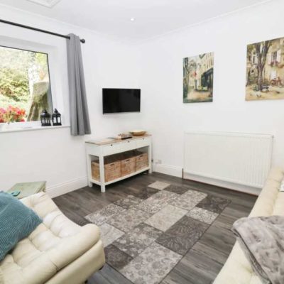 Rhinegold Bungalow