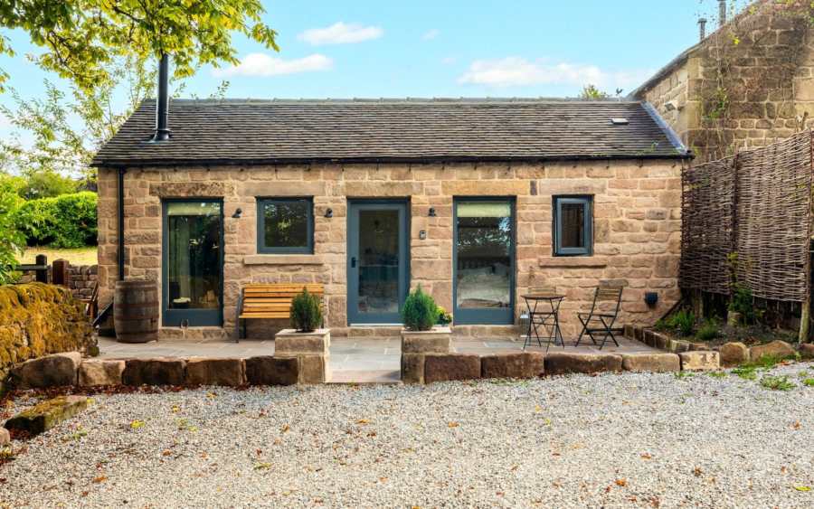 Rocking Stone Cottages 4