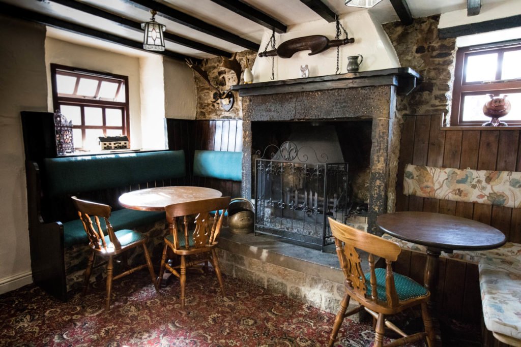 Farmyard Inn, Youlgrave 4