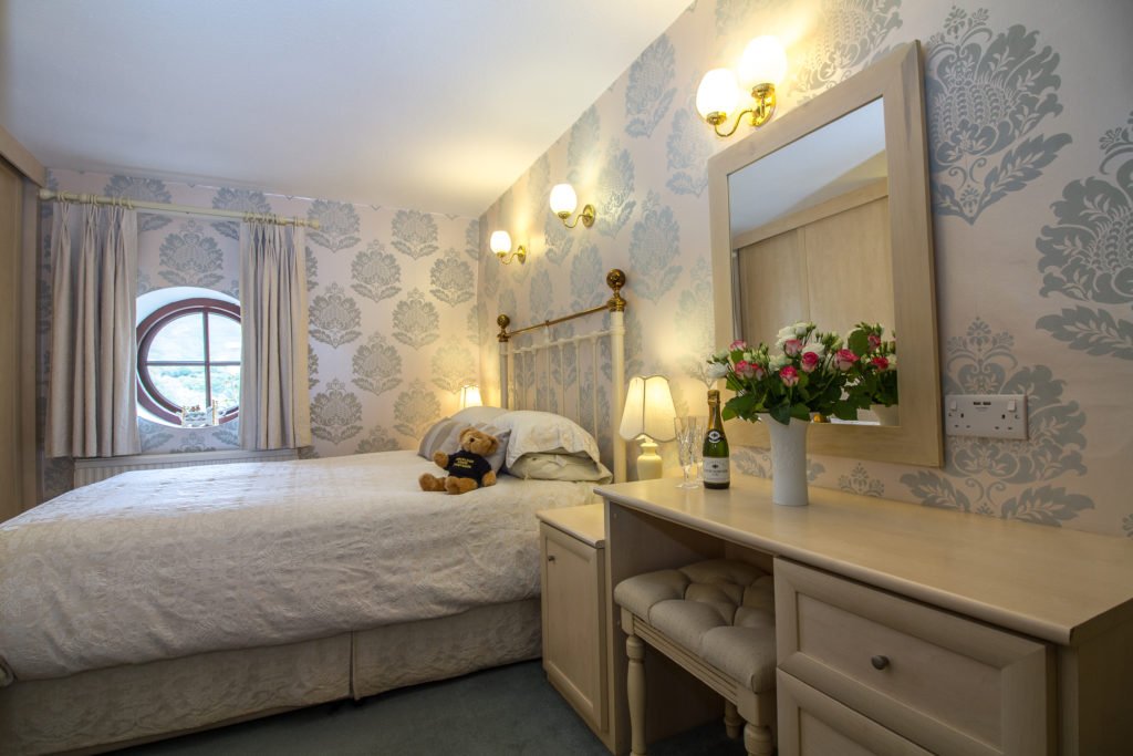 Underleigh House 8