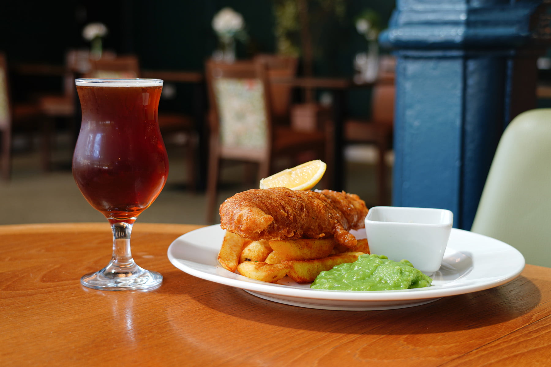 Peak District Pubs, Restaurants and Cafés