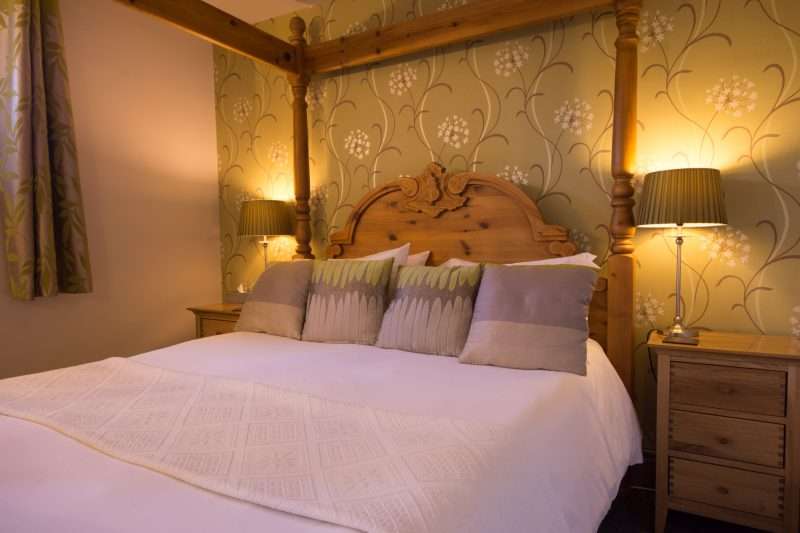 The Yorkshire Bridge Inn 7